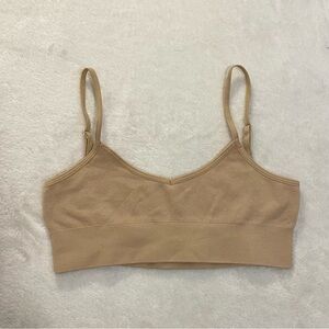 Aritzia Talula scoop cami bralette